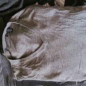 Vneck grey sweater
